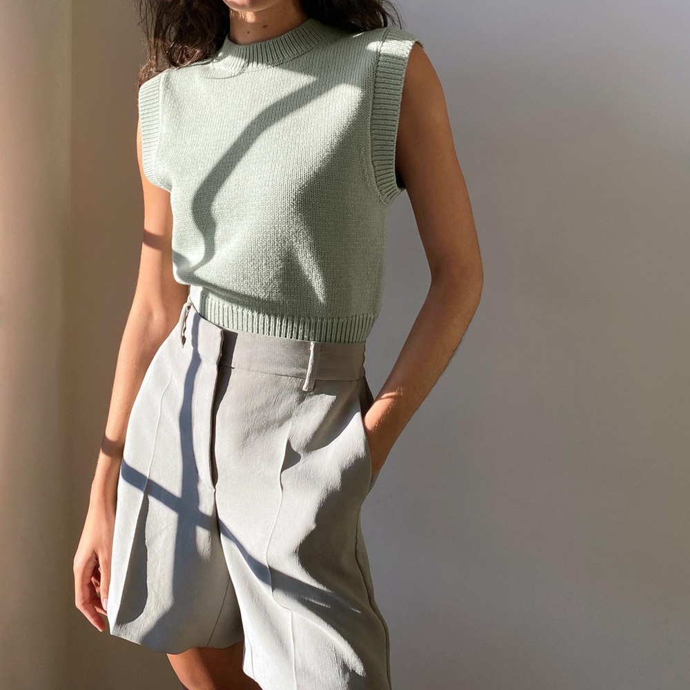 NWT Aritzia Wilfred Alps Vest in Silver Sage Green / S